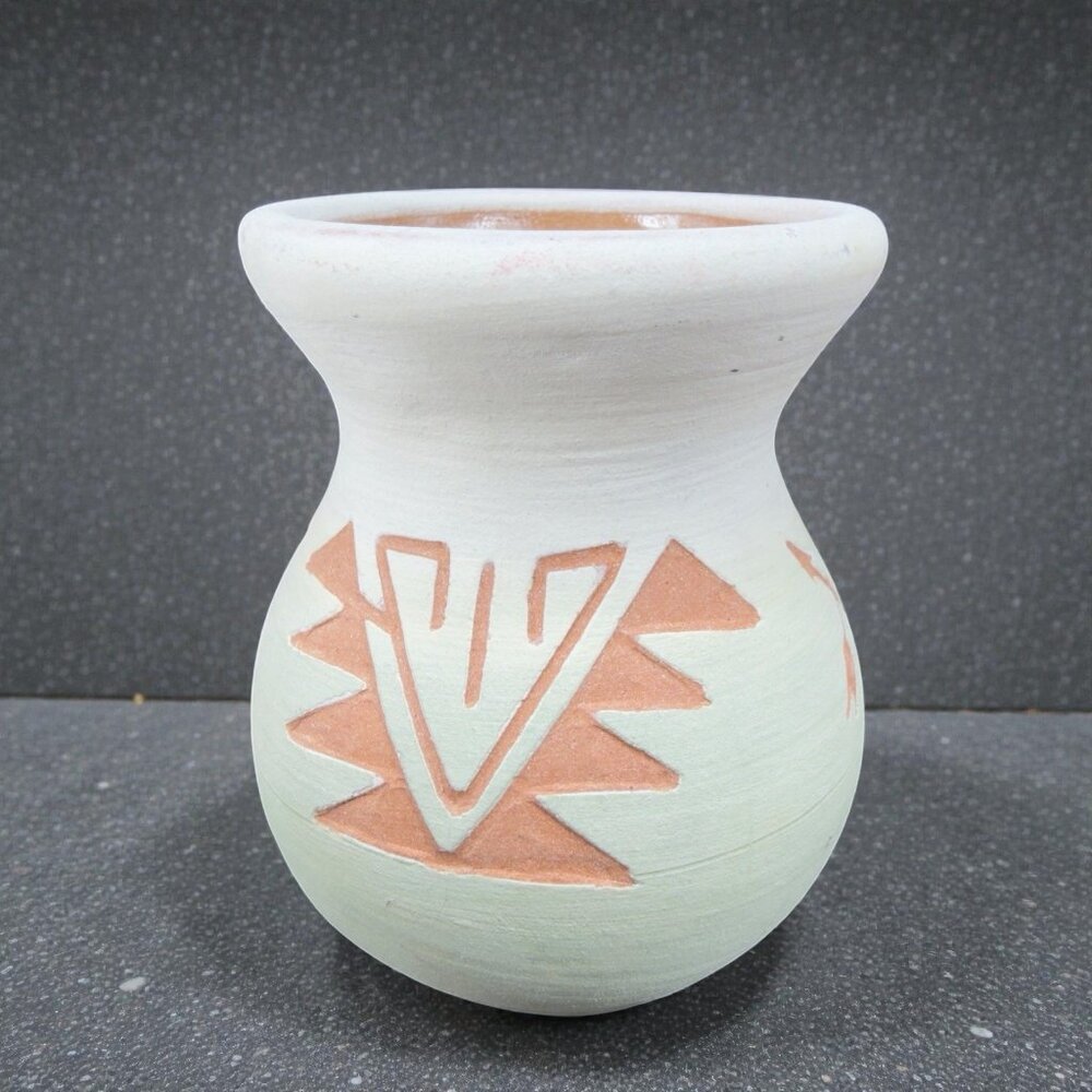 Sioux Native American Red Clay Etched Art Pottery Bud Vase SPRCSO Signed Garnett